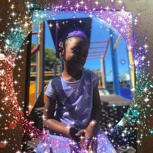 Meet your Posher, Danielle